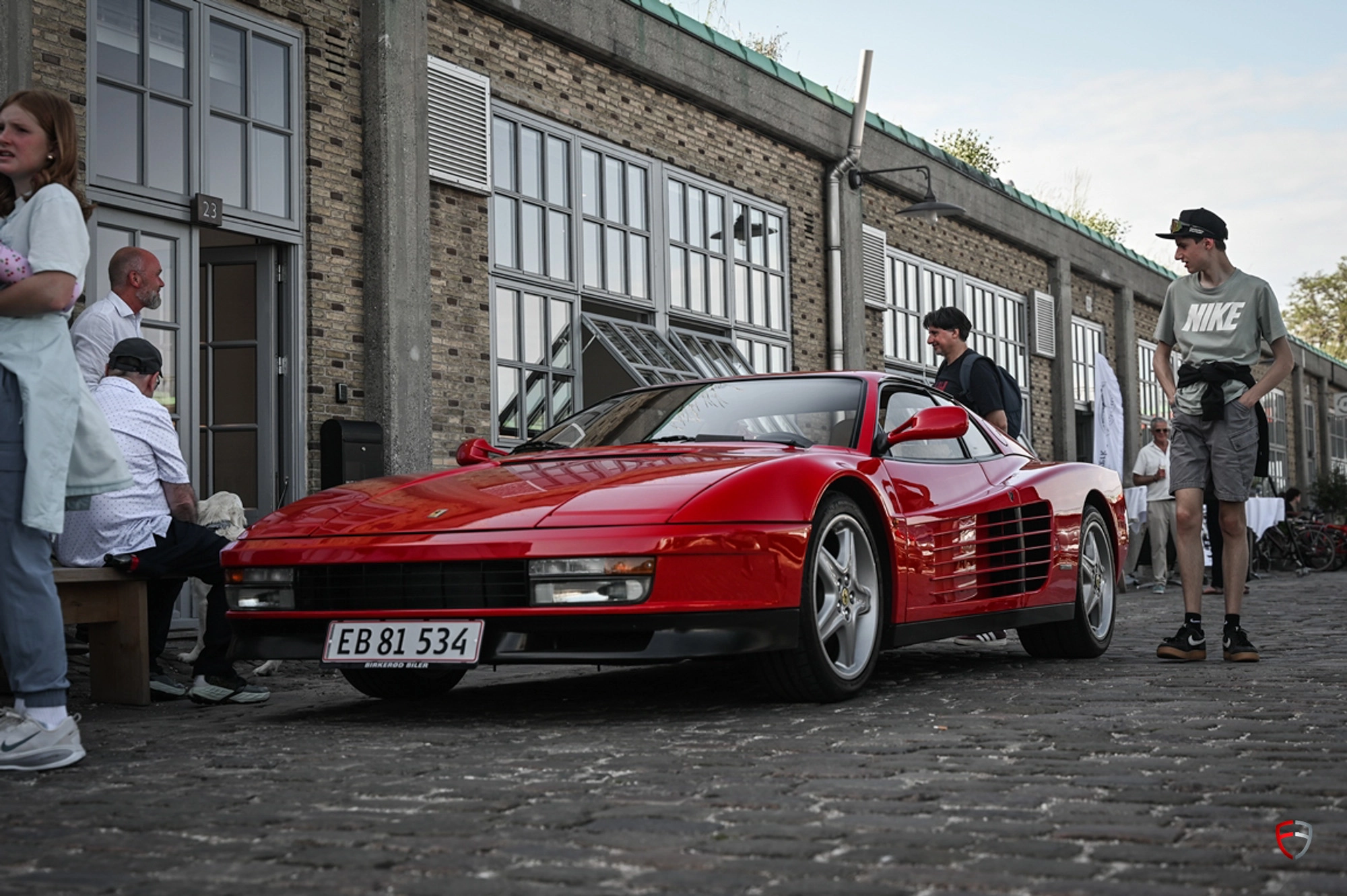 Cars 'N' Coffee 2024